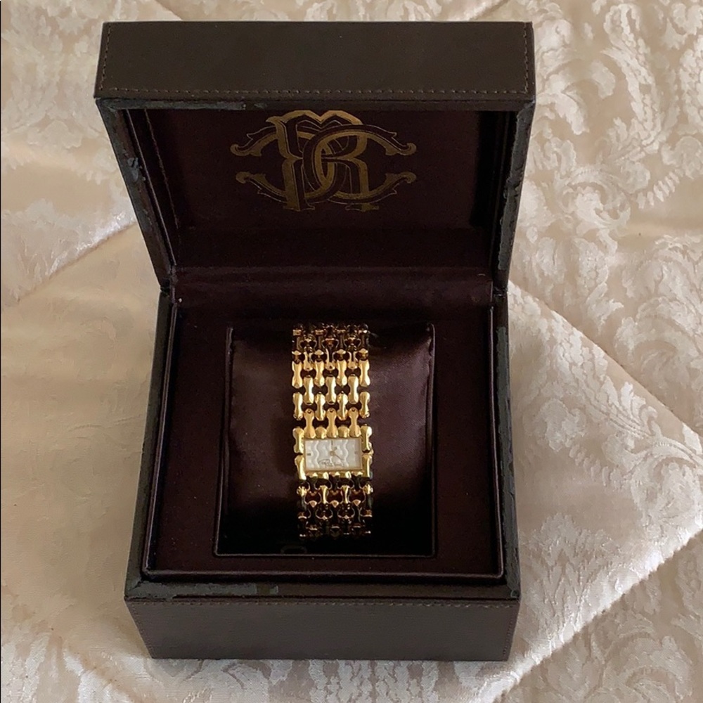 Roberto cavalli watch